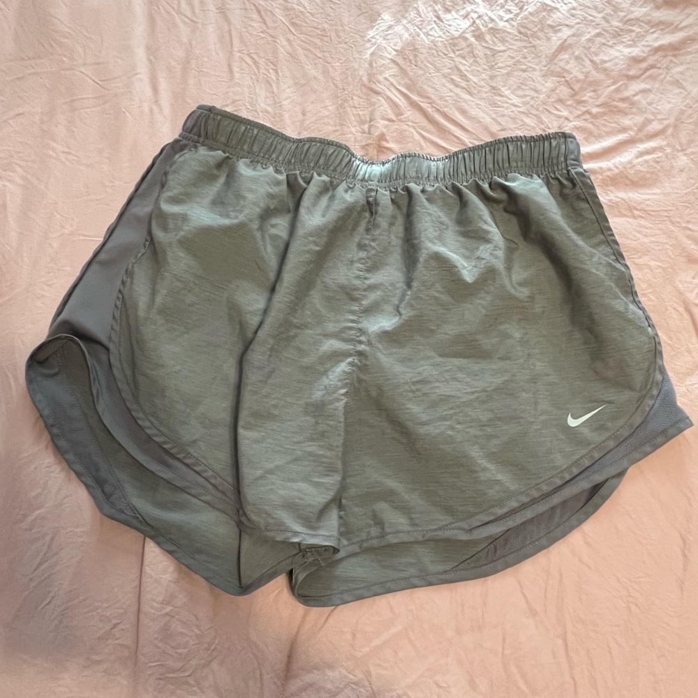 grey nike running dry fit shorts